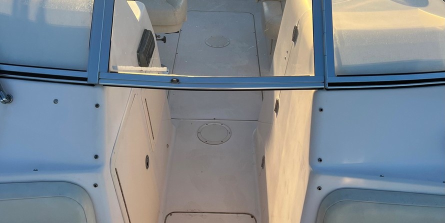 Grady-White Freedom 225