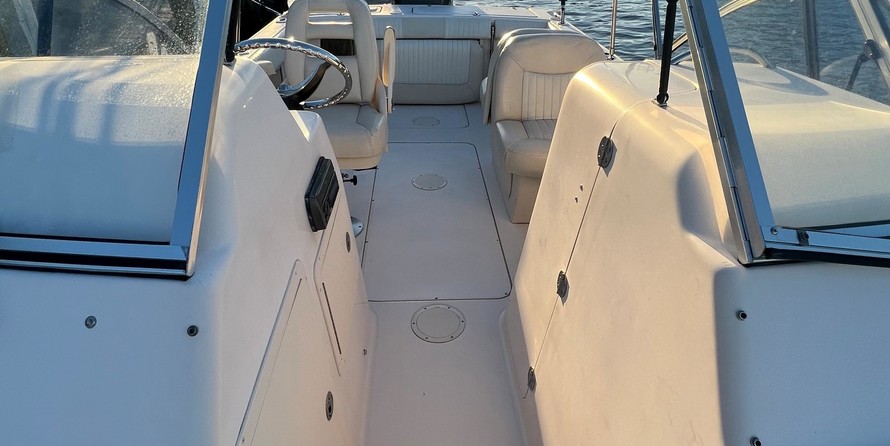 Grady-White Freedom 225