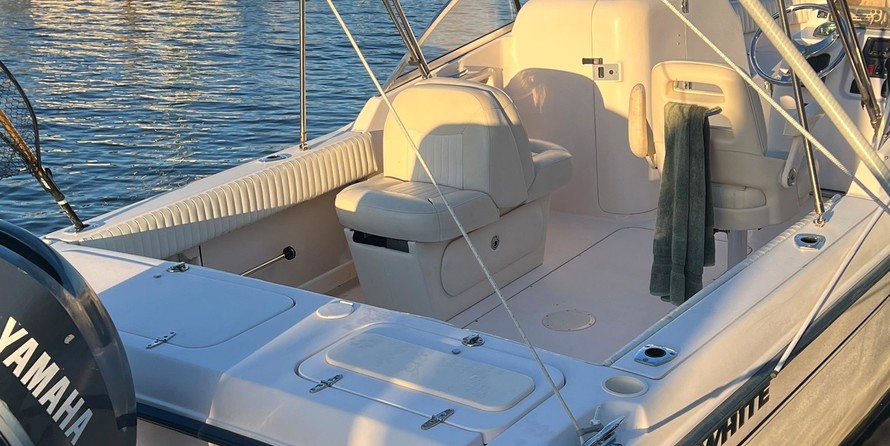 Grady-White Freedom 225