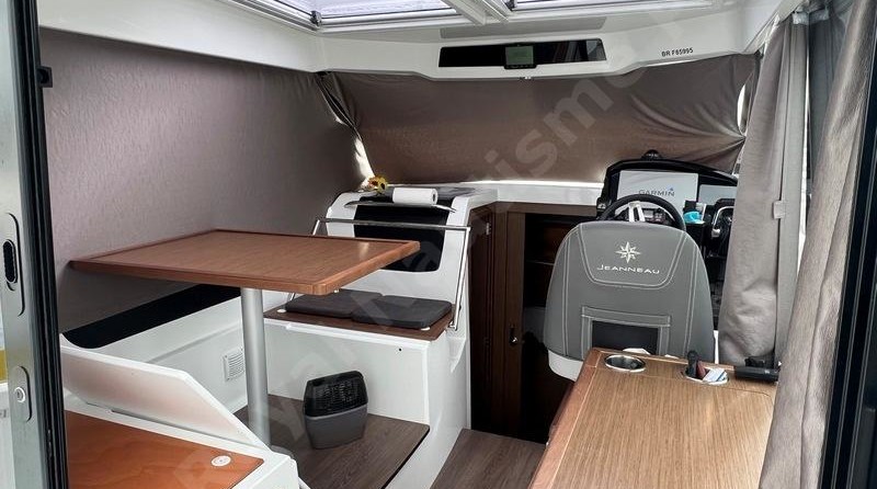 Jeanneau Merry Fisher 895