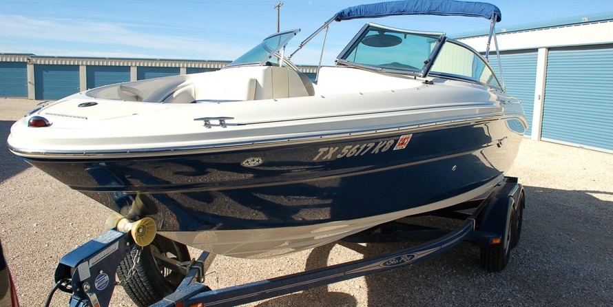 Sea ray 200 select