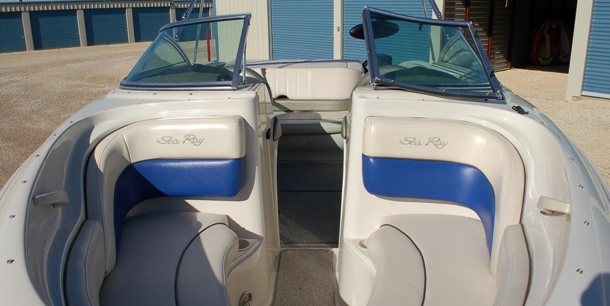 Sea ray 200 select