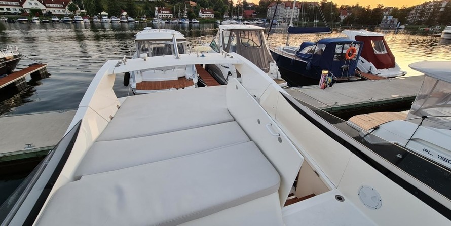 Galeon 290 Fly