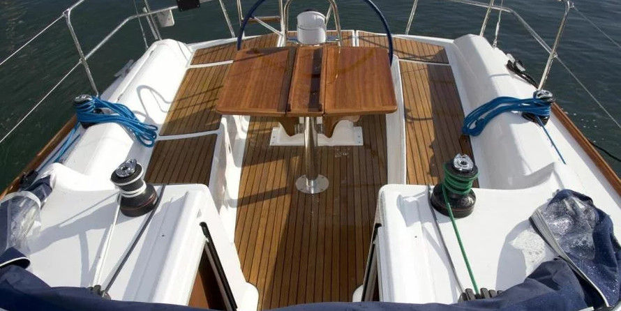 Dufour 325 GL