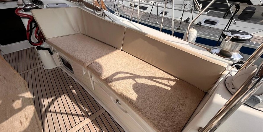 Beneteau Oceanis 54