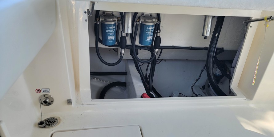 Cobia 217 center console