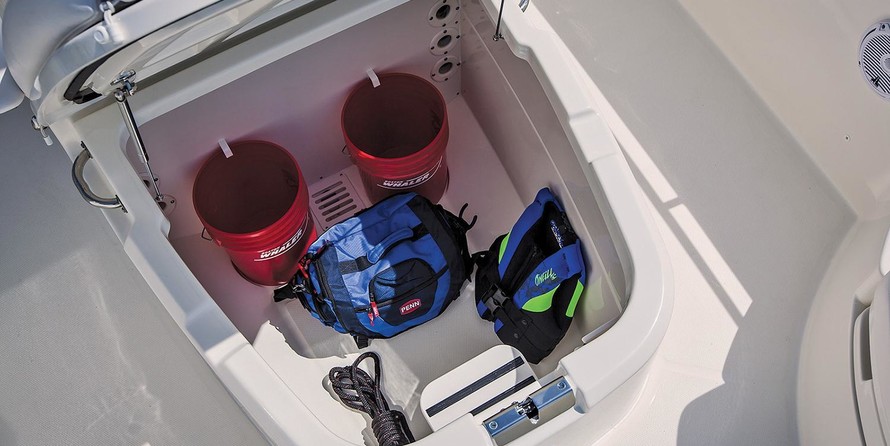 Boston Whaler 270 Dauntless