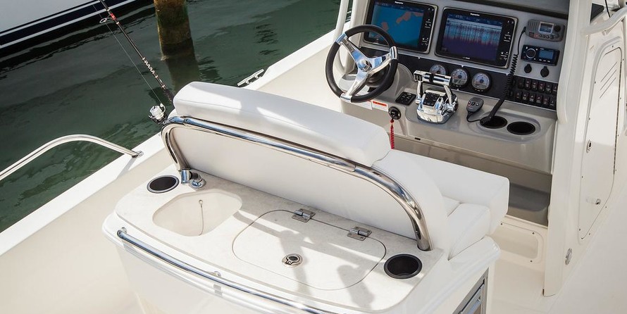 Boston Whaler 270 Dauntless