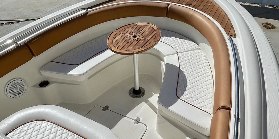 Chris-Craft Catalina 23