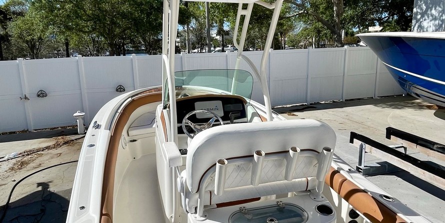 Chris-Craft Catalina 23