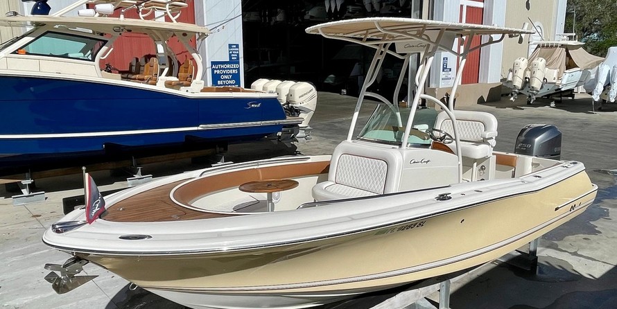Chris-Craft Catalina 23