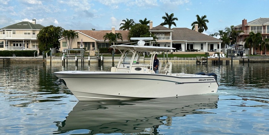 Grady-White Canyon 306