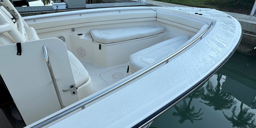 Grady-White Canyon 306