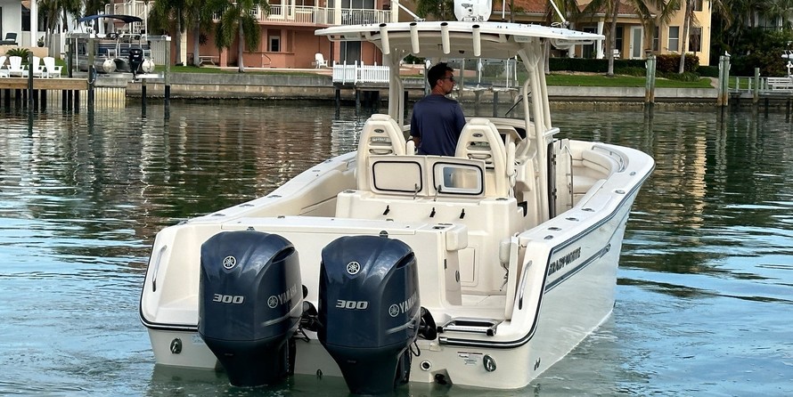 Grady-White Canyon 306