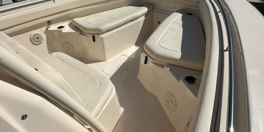 Grady-White Canyon 306