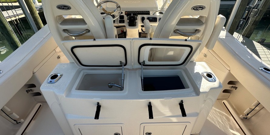 Grady-White Canyon 306