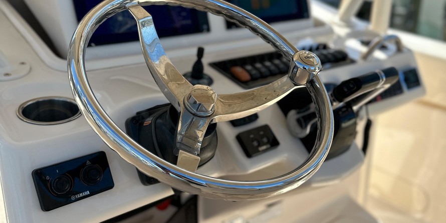 Grady-White Canyon 306