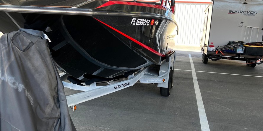 Super Air Nautique G23