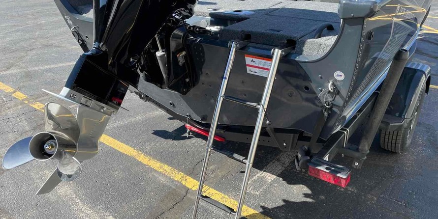 Lund Boats 1875 Crossover XS