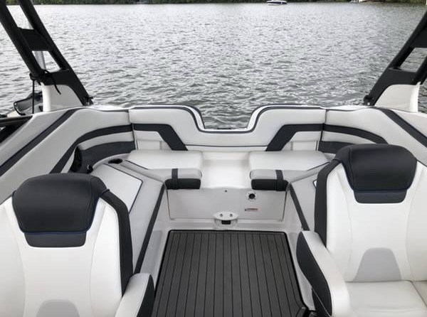 Yamaha 242 LIMITED S E-SERIES