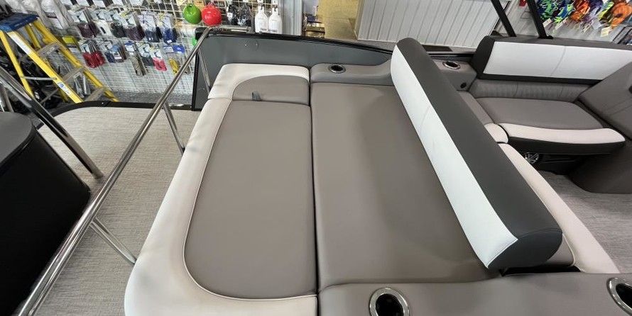 Avalon catalina 25 rf