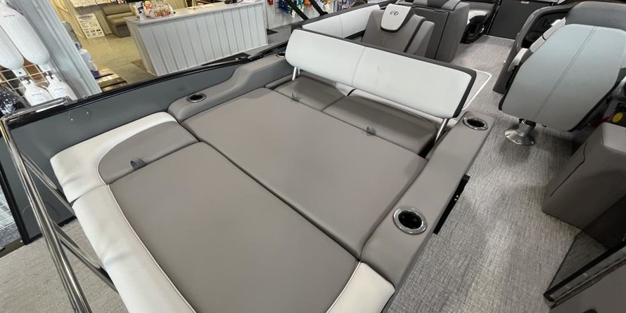 Avalon catalina 25 rf