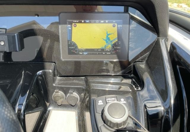 Yamaha 212 Limited S