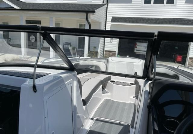 Yamaha 212 Limited S