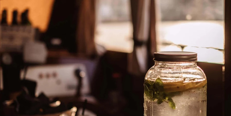 Motor sailor mauritius 43