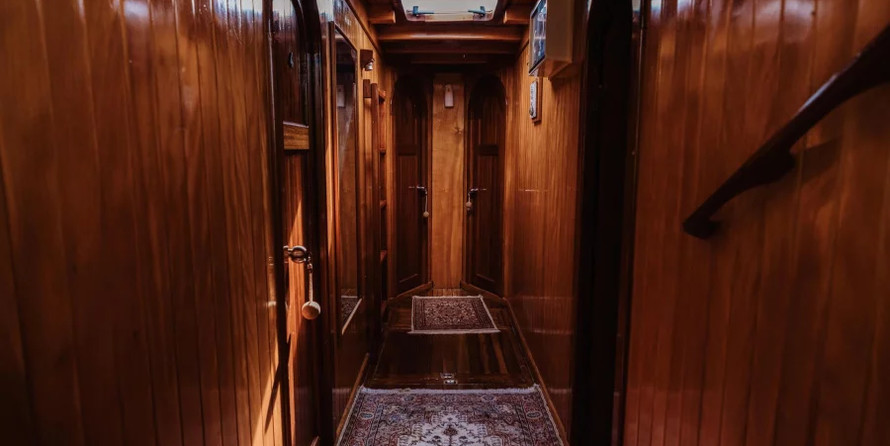 Motor sailor mauritius 43