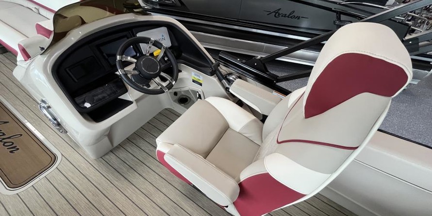 Avalon catalina 25 rf