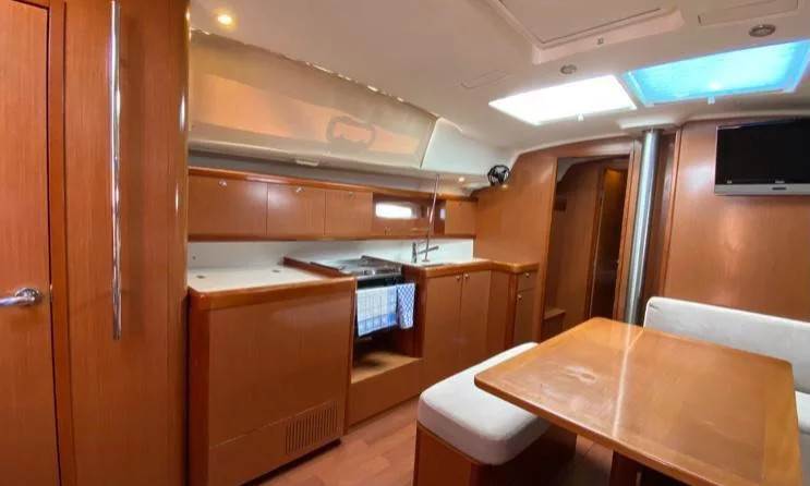 Oceanis 43.4