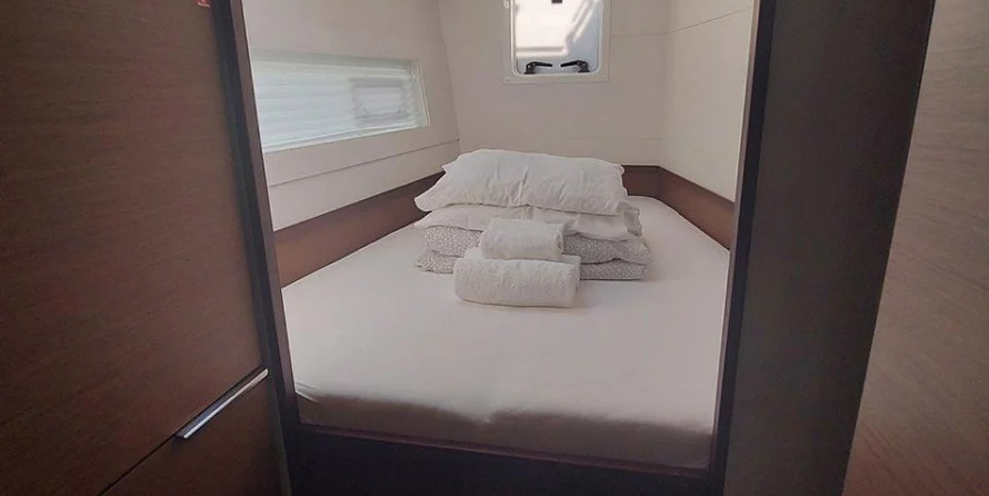 Lagoon 40 - 4 + 1 cab.