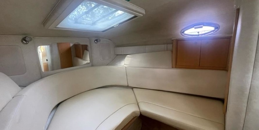 Sea Ray 255 Sundancer