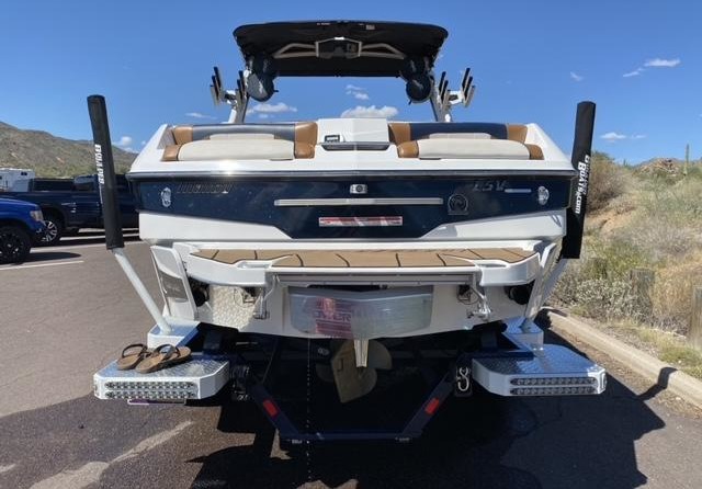 Malibu Wakesetter 25 LSV
