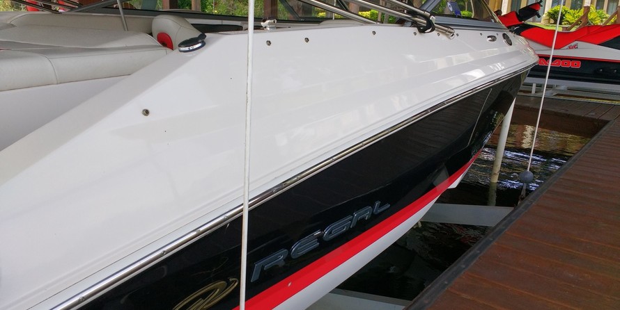 Regal 2000 Bowrider
