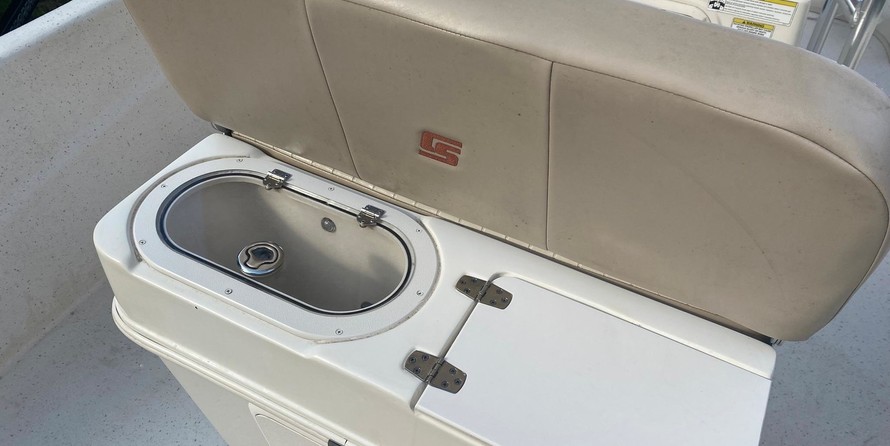 Carolina Skiff 218DLV