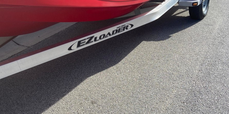 Carolina Skiff 218DLV