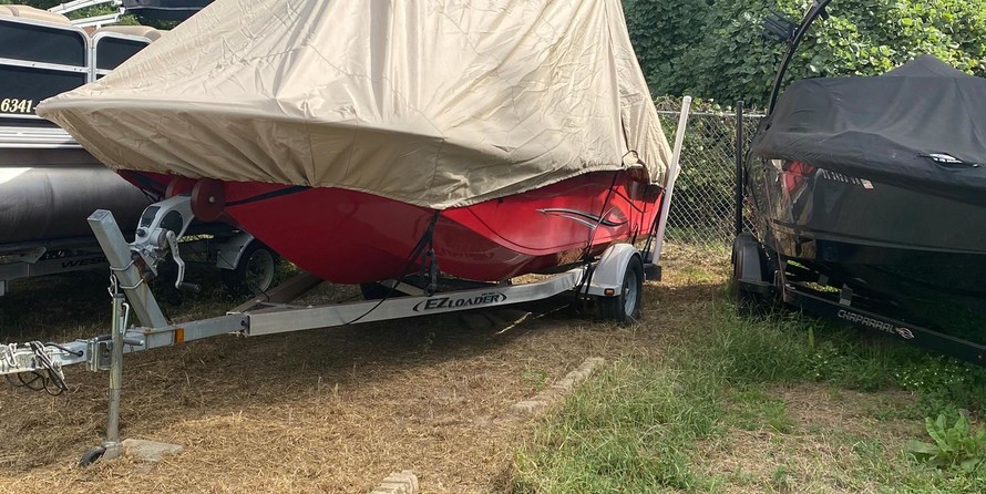 Carolina Skiff 218DLV