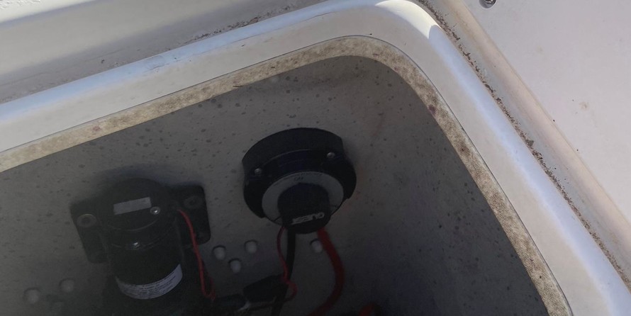 Carolina Skiff 218DLV