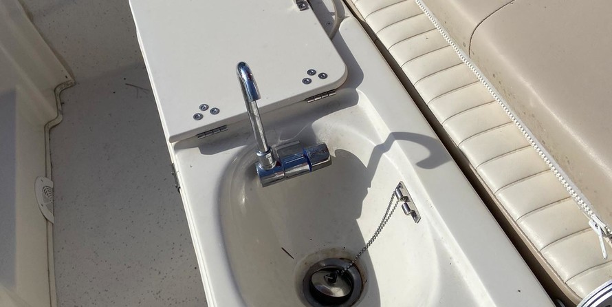 Carolina Skiff 218DLV