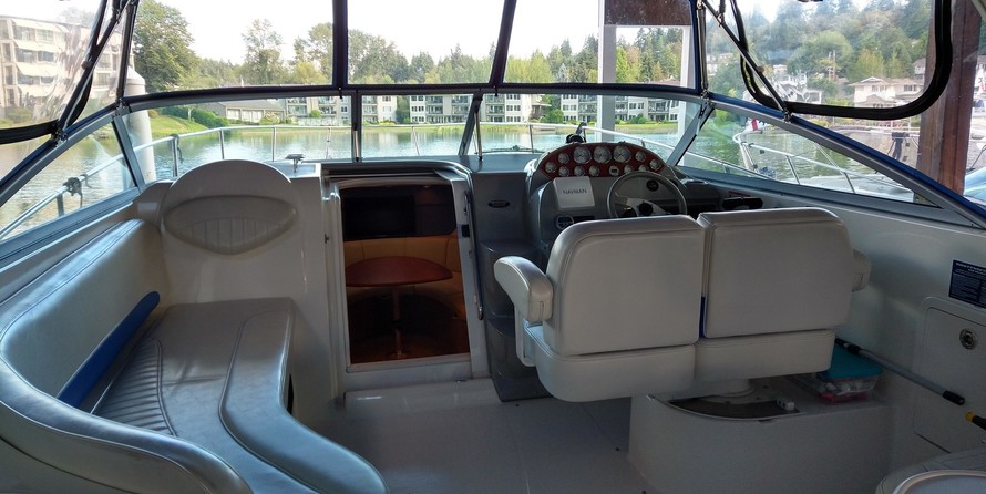 Bayliner 325 Cruiser