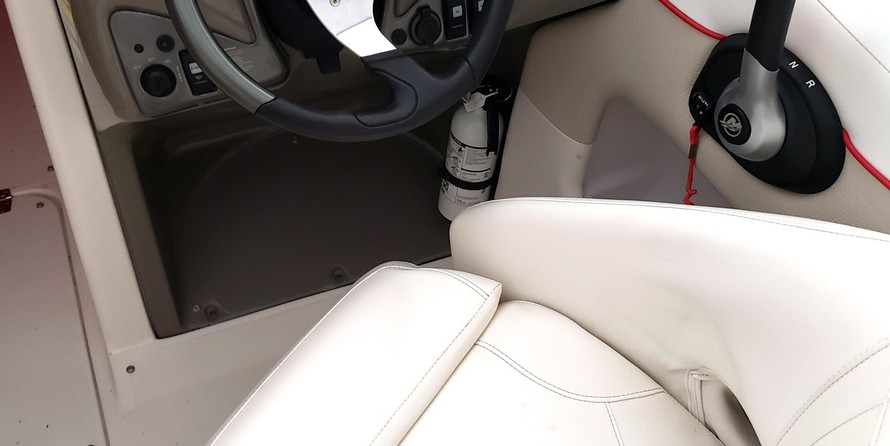 Rinker 226 Captiva BR