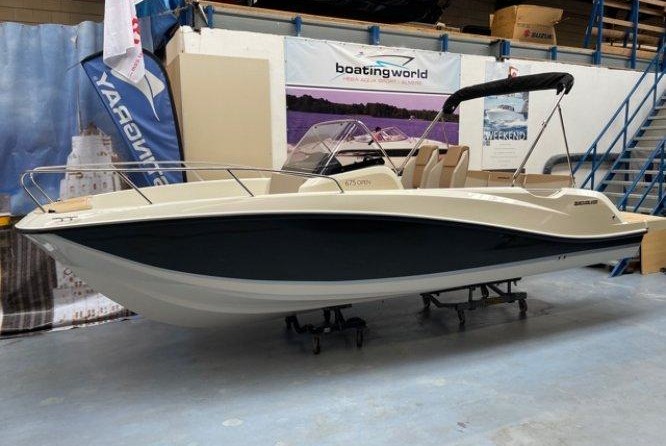 Quicksilver Activ 675 Open