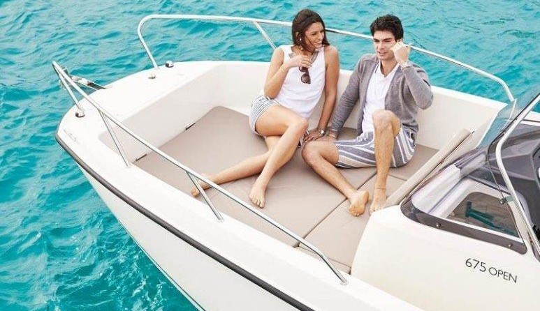 Quicksilver Activ 675 Open