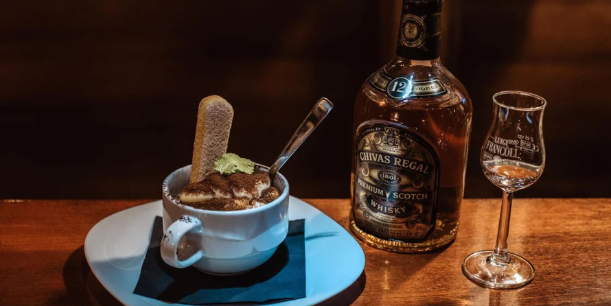 Motor sailor mauritius 43