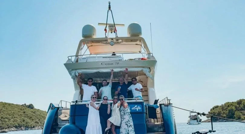 Cayman 70
