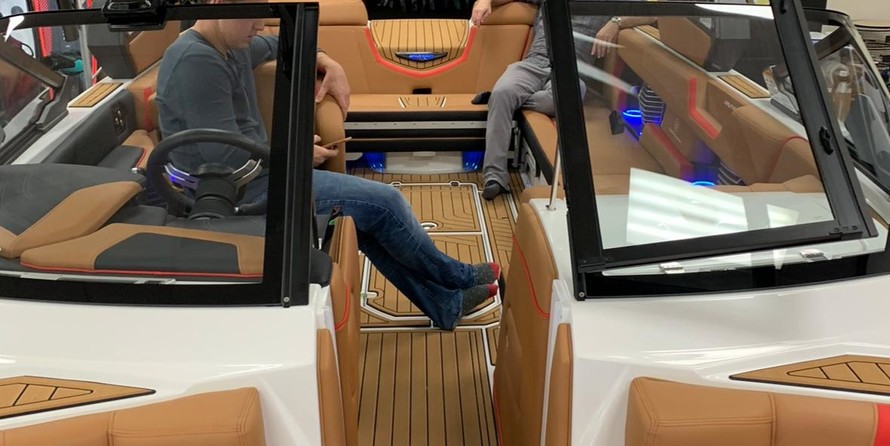 Super Air Nautique G25