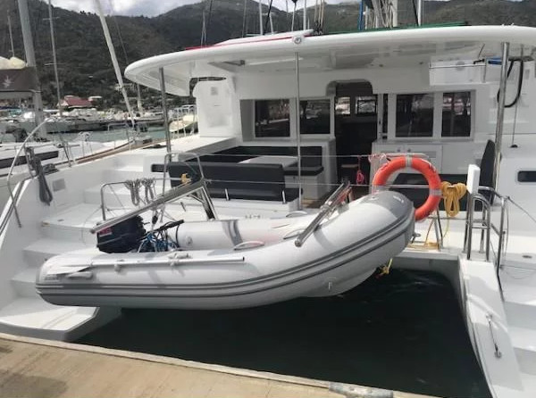 Lagoon 450