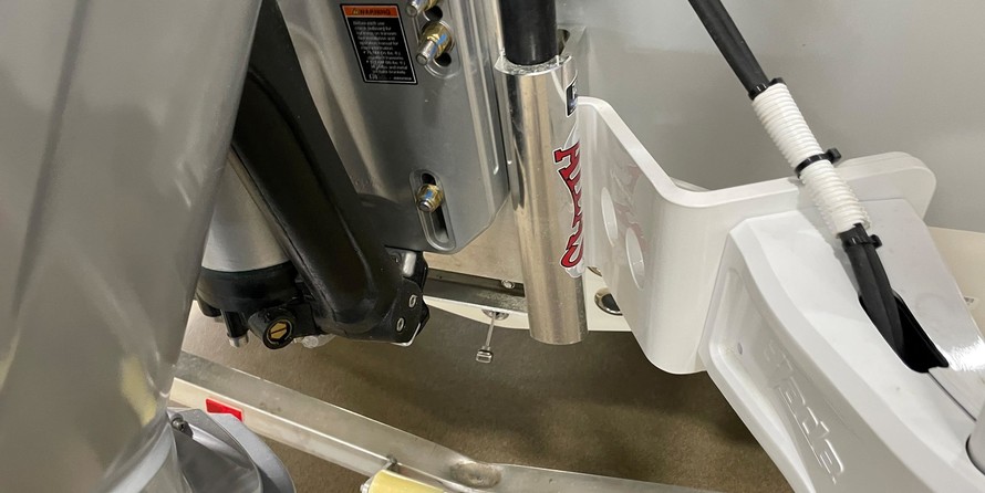 Ranger boats 2400 bay